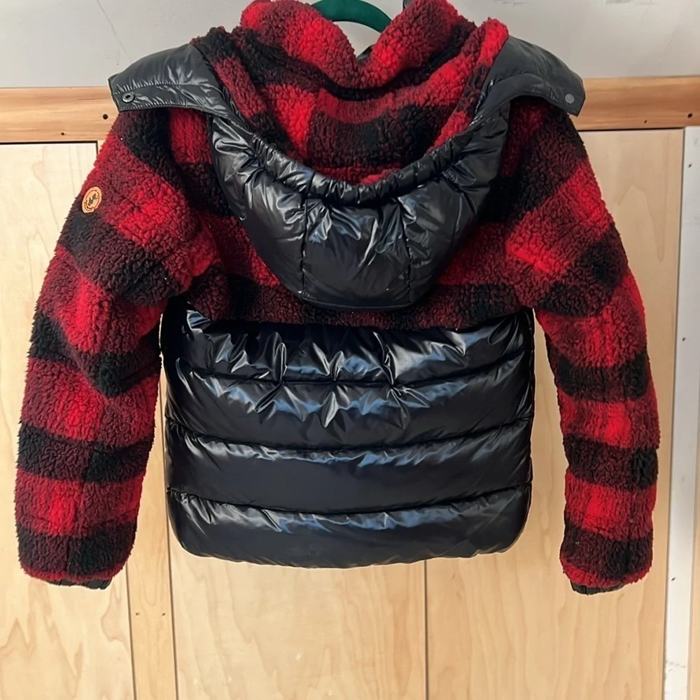 Save the duck jacket 14 years NWOT